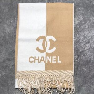 ✨️Sophisticated Chanel Two Toned Reversible Beige and White Logo Scarf